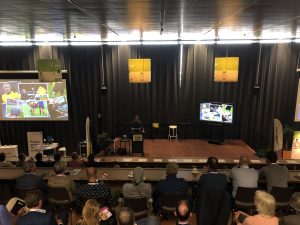 Podium van Lentiz Onderwijsgroep tijdens de 40e MBO Digitaal Conferentie